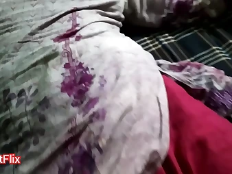 Indian desi wifey gets her taut twat fucked & packed with jizz