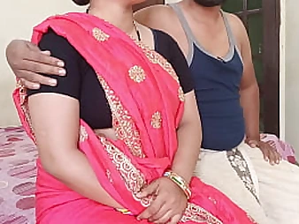 Alpana Bengalixxx shares a sizzling and sizzling homemade Hindi village wife action with her spouse