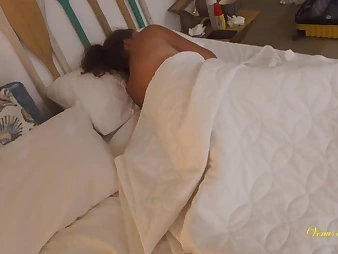 Step-mom Venus & Vulcanus wake up stepson with rock-hard chisel & jism in HD!