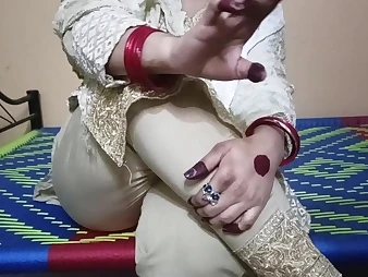 Indian PLUMPER Adult Bhabi gets a hard-core pummel after a lengthy duration stress