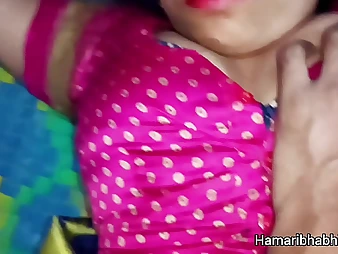Abhi & Devi's flamy Indian bhabhi prize making in a super-fucking-hot desi duo vid