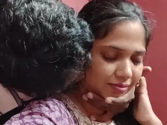 Indian Desi Duo Tempts Him to Cum relative to Extreme Concern