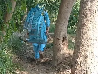 Blonde make believe sister masked goes for a field pick-up with will not hear of chunky bosom & alien-like features