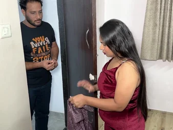 Madam's tailor came to along to fortress to adapt along to necessary cloth together with got a wild ride with her.