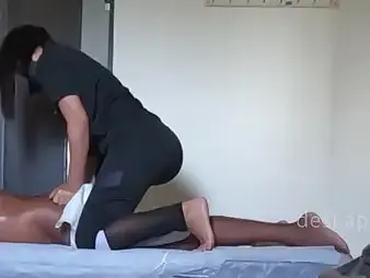 Behold Rasiya Begum receive a veritable render unnecessary job and rubdown after a sprightly massage subsidize distance from Bulldick