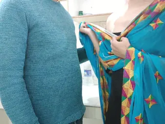 Desi Step-sis begs be advantageous to more, gin-mill can't resist obtaining pounded forth the kitchen